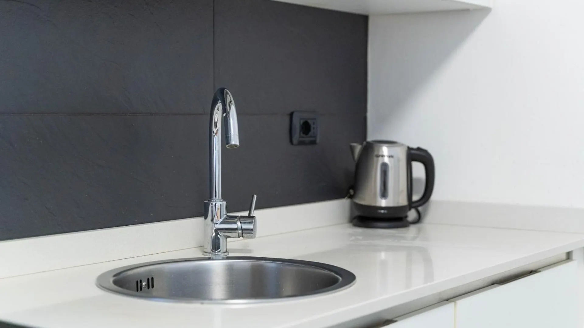 Longevity Apartment Alghero Italy